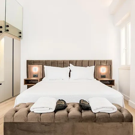 Murofinto Homes De Vecchio